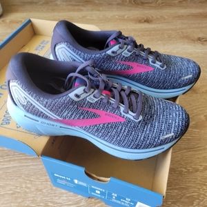 Brooks Ghost 14 size 8